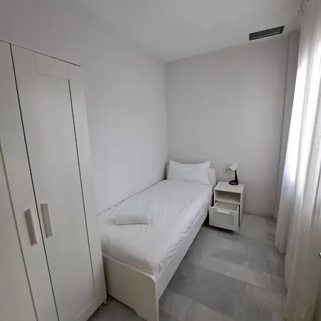 Selecta Apto Con Dos En Patio Tradicional Apartment Seville